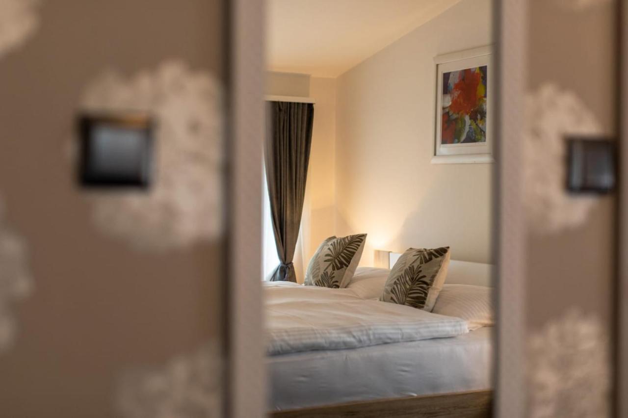 자그레브 Four Roses B&B 외부 사진